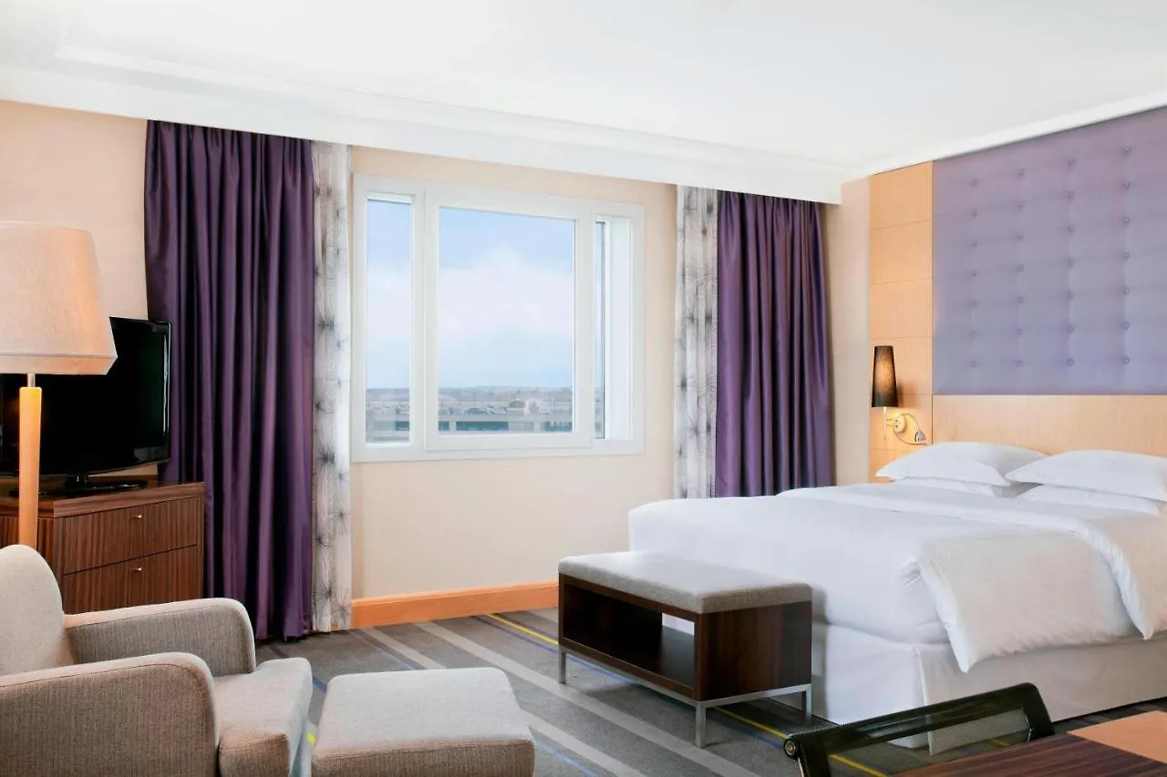 Sheraton Brussels Airport Hotel Zaventem 4*,