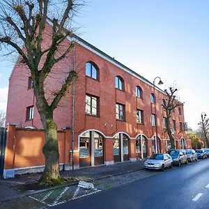 https://generation-europe-youth-hostel.brusselshotelsbook.com
